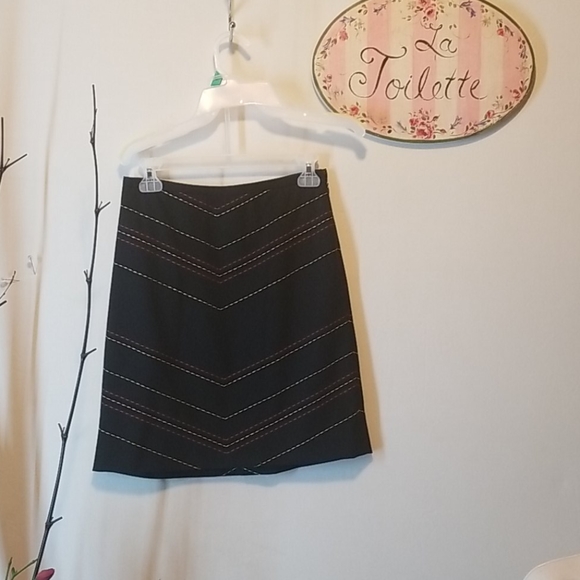 ANN TYLOR SKIRT - Picture 1 of 4